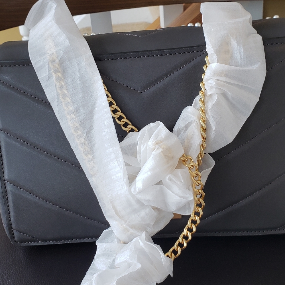 Purse - Picture 3 of 11